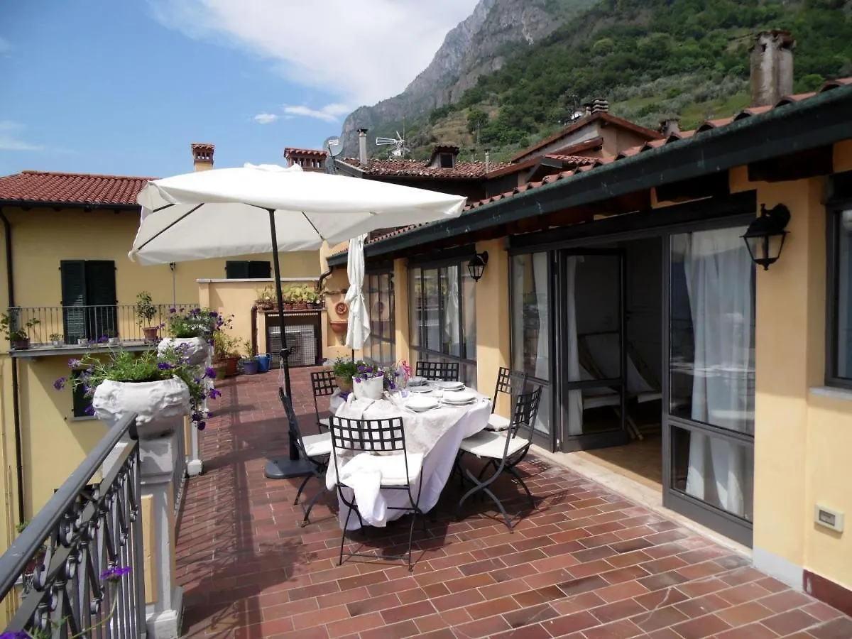 Belvilla By Oyo Maison Jaune Marone 0*,  Italia