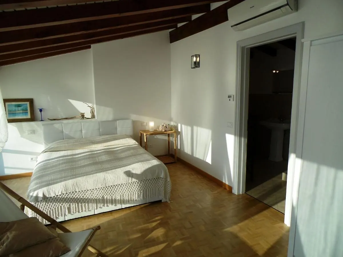 Apartamento Belvilla By Oyo Maison Jaune Marone Italia